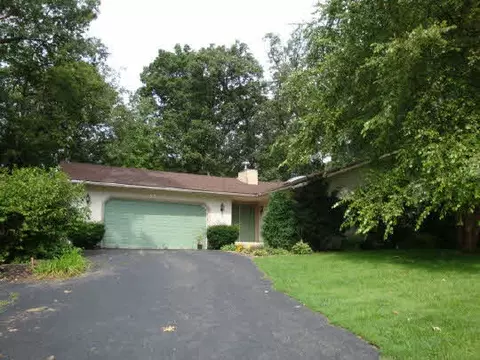 8872 Olson Rd, Belvidere, IL 61008 photo 1
