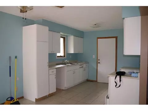11051 Centennial Dr, Roscoe, IL 61073 photo 6