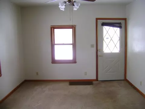 1223 Garfield Ave, Beloit, WI 53511 photo 3
