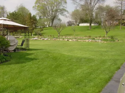 4070 Montclair, Roscoe, IL 61073 photo 9