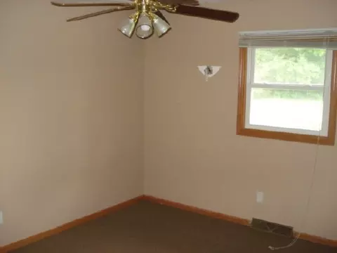 5352 Wallace Dr, Roscoe, IL 61073 photo 8