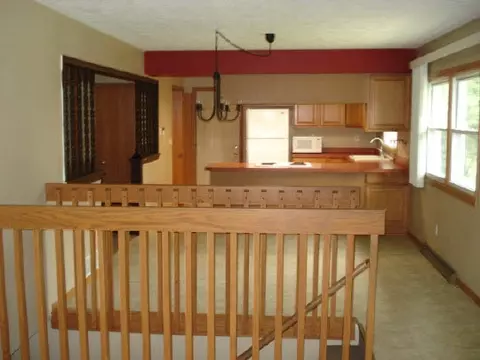 5352 Wallace Dr, Roscoe, IL 61073 photo 4