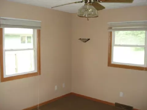 5352 Wallace Dr, Roscoe, IL 61073 photo 7