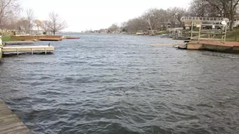 212 Lake Summerset, Lake Summerset, IL 61019 photo 2