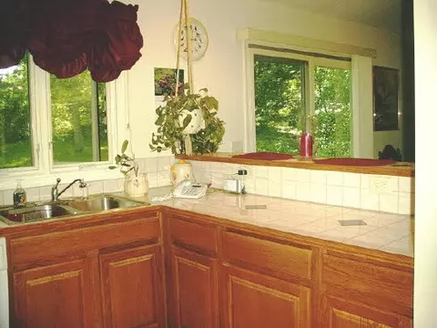 2004 Baintree, Lake Summerset, IL 61019 photo 3