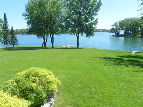 1955 Baintree, Lake Summerset, IL 61019 photo 4