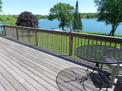 1955 Baintree, Lake Summerset, IL 61019 photo 3