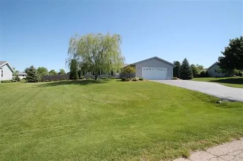 9765 Redfield, Roscoe, IL 61073 photo 1