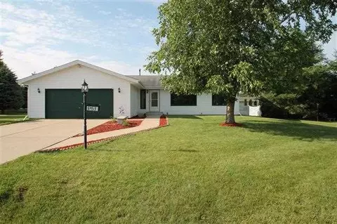 6453 Greystone Dr, Roscoe, IL 61073 photo 16