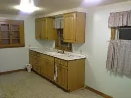 412 E Warren St, Rockton, IL 61072 photo 2