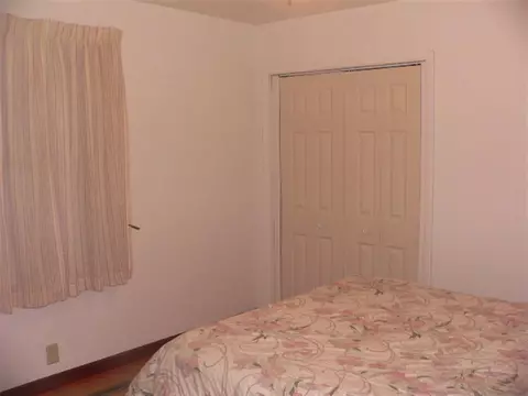 125 E North St, Capron, IL 61012 photo 11