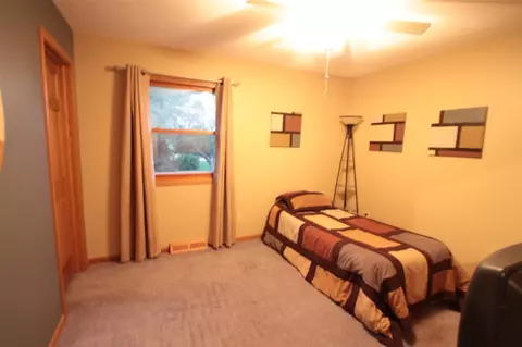 6440 Elevator Rd, Roscoe, IL 61073 photo 14