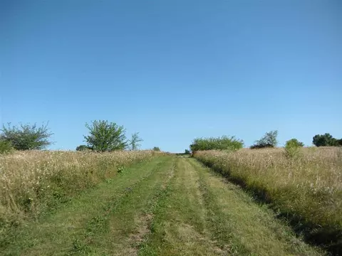 17977 Laube Rd, Davis, IL 61019 photo 7