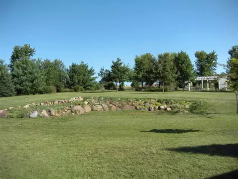17977 Laube Rd, Davis, IL 61019 photo 11