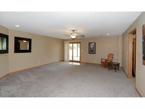 12465 Windsum Dr, Roscoe, IL 61073 photo 8