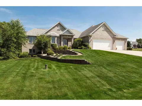 12465 Windsum Dr, Roscoe, IL 61073 photo 1