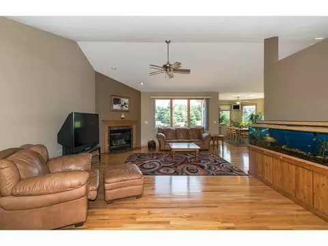 12465 Windsum Dr, Roscoe, IL 61073 photo 7