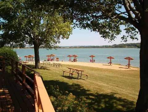 1649 Larchmont, Lake Summerset, IL 61019 photo 10
