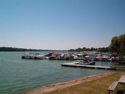 1649 Larchmont, Lake Summerset, IL 61019 photo 12