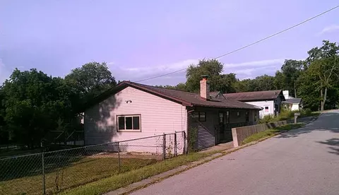 308 E Riverview Dr, Byron, IL 61010 photo 1