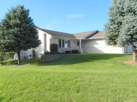 1019 Spring Ct, Lake Summerset, IL 61019 photo 3