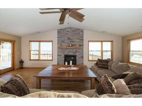 14450 Saunders Rd, Pecatonica, IL 61063 photo 2