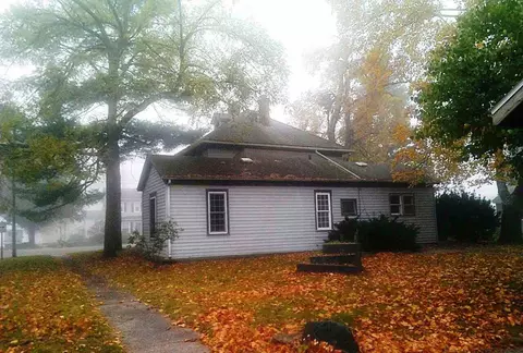 133 E 2nd St, Byron, IL 61010 photo 14