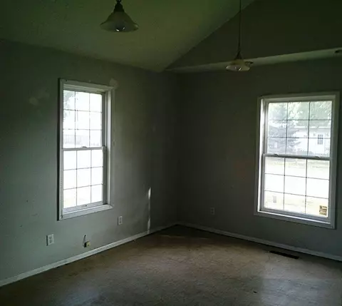 133 E 2nd St, Byron, IL 61010 photo 8