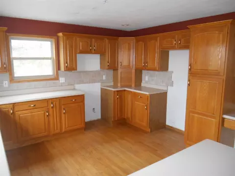 6537 Erin Way, Roscoe, IL 61073 photo 5