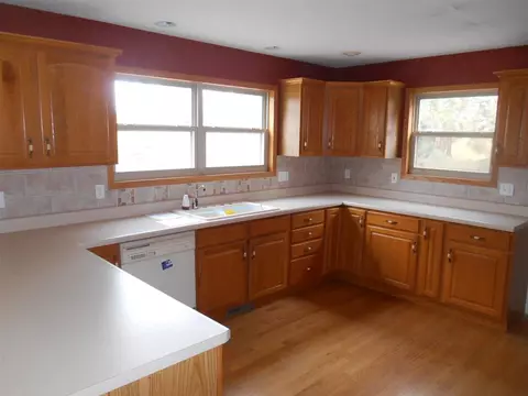 6537 Erin Way, Roscoe, IL 61073 photo 4
