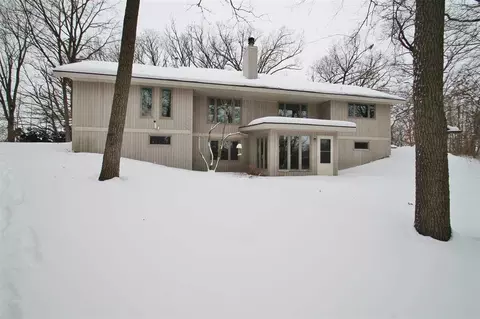 7925 Bond Dr, Roscoe, IL 61073 photo 23