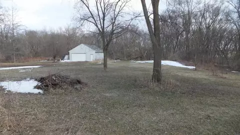 3370 Mill Rd, Cherry Valley, IL 61016 photo 3