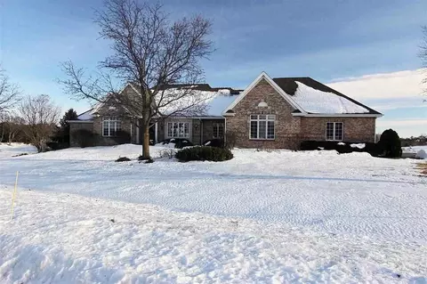 11757 Hunterston Dr, Caledonia, IL 61011 photo 1