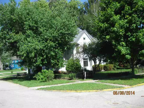412 S Main St, Leaf River, IL 61047 photo 17