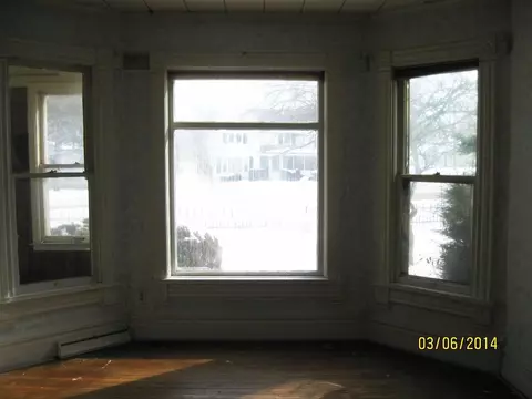 412 S Main St, Leaf River, IL 61047 photo 4