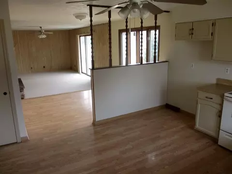 2003 Lancaster Rd, Cherry Valley, IL 61016 photo 6