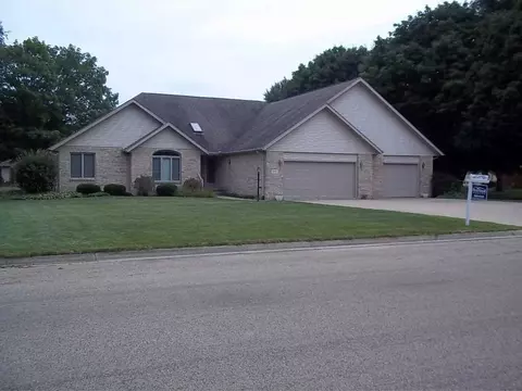 605 E Buffalo St, Polo, IL 61064 photo 1