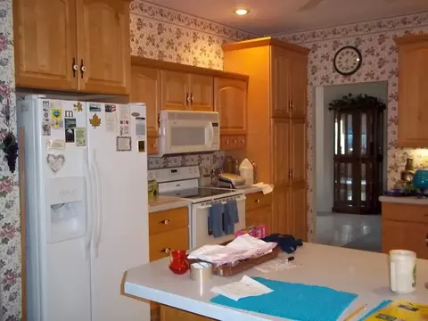 605 E Buffalo St, Polo, IL 61064 photo 5