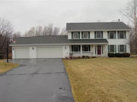 15775 Oak Tree Dr, Davis Junction, IL 61020 photo 1
