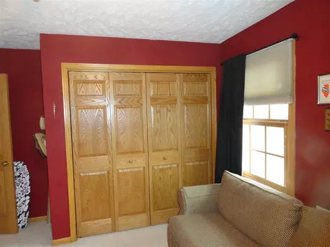 15775 Oak Tree Dr, Davis Junction, IL 61020 photo 12
