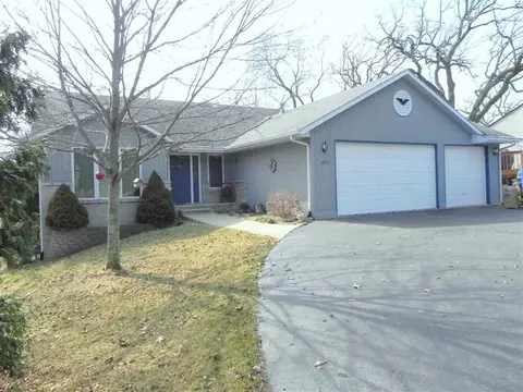 1411 Pier Dr, Lake Summerset, IL 61019 photo 1