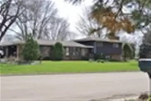 115 E 10th St, Pecatonica, IL 61063 photo 1