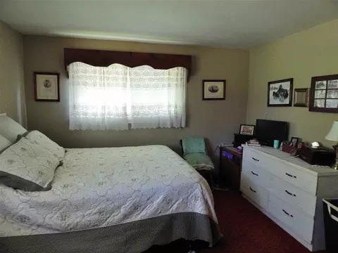 15651 Comly Rd, Pecatonica, IL 61063 photo 11