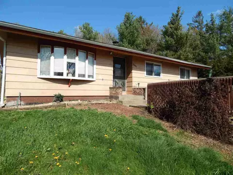 15651 Comly Rd, Pecatonica, IL 61063 photo 2