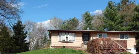 15651 Comly Rd, Pecatonica, IL 61063 photo 1