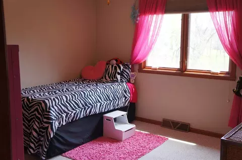 6015 Windflower Way, Roscoe, IL 61073 photo 9