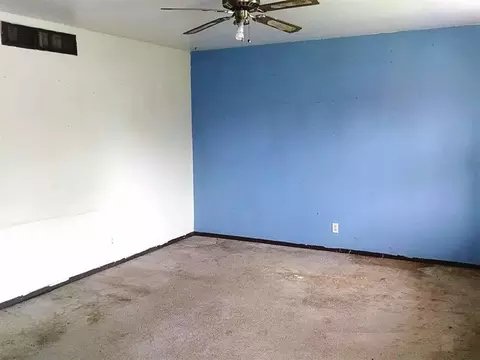 4952 Crown Point Rd, Roscoe, IL 61073 photo 3