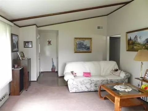 2247 Breckenboro Dr, Lake Summerset, IL 61019 photo 6