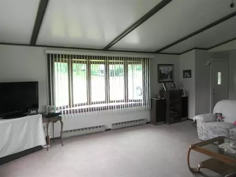 2247 Breckenboro Dr, Lake Summerset, IL 61019 photo 7