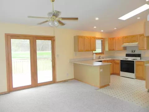 314 Forestcliff, Lake Summerset, IL 61019 photo 13